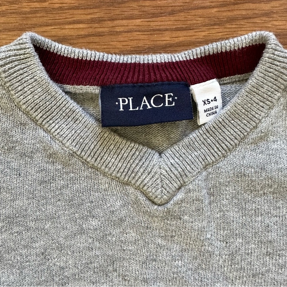 The Children’s Place Toddler Boys Size 4 XS Long Sleeve Sweater V-Neck Gray EUC! - Picture 7 of 7